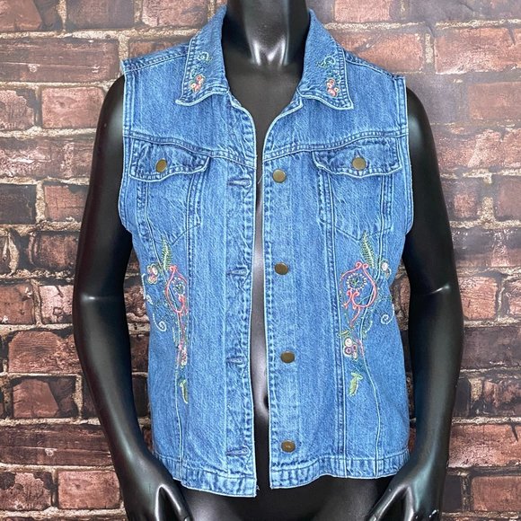 Christopher & Banks Jackets & Blazers - Christopher & Banks Denim Jean Vest Size Medium Embroidered Rivets Sequins